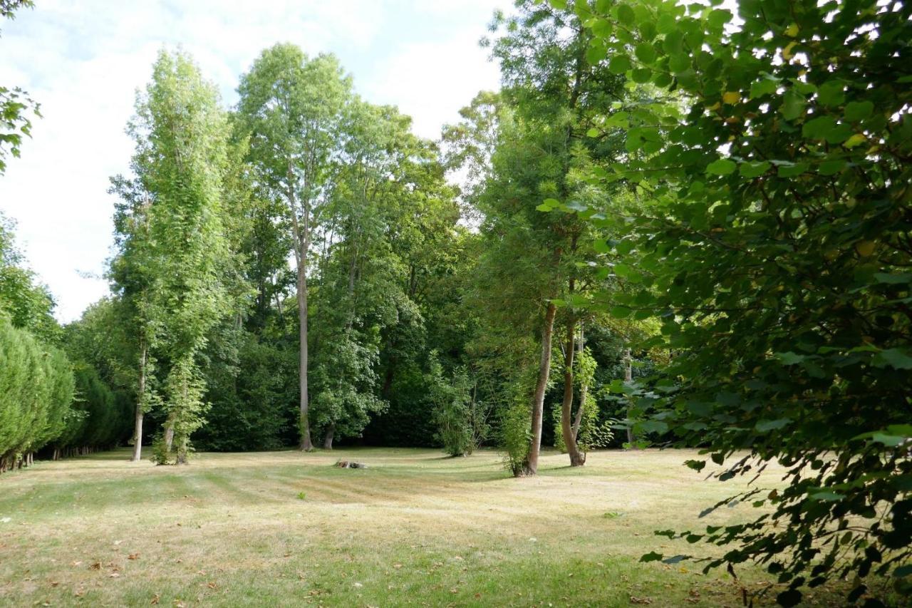 Le Manoir De Louviers公寓 外观 照片